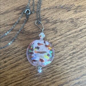 Elegant Silver and Iridescent Pendant Necklace